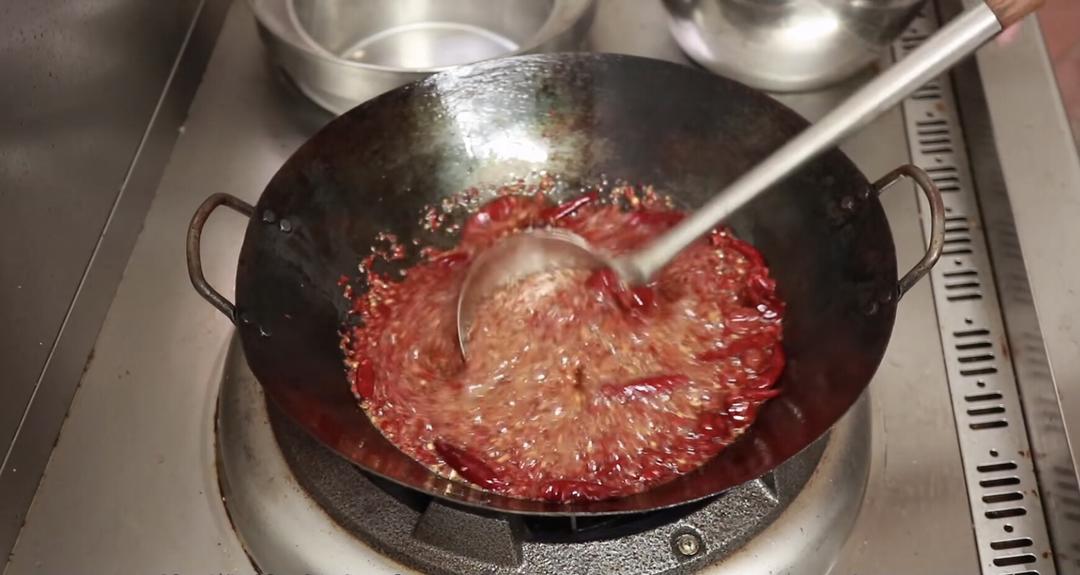 火锅底料怎么选：煮锅过程参考