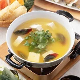火锅底料做麻辣香锅：少汤快炒的要点 火锅底料 火锅底料做麻辣香锅