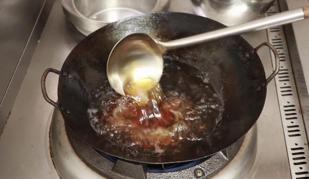 火锅底料加水比例：食材与汤底搭配